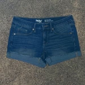 Mossimo Denim Mid-Rise Midi Shorts